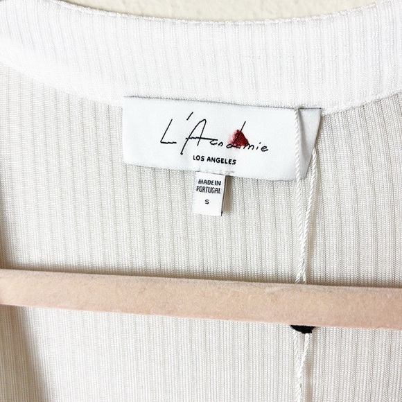 NWT L’Academie Revolve White Ribbed Bodysuit Partial Button Down size small - Picture 5 of 12
